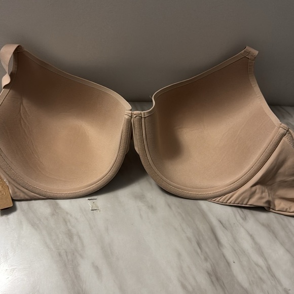 Skims Fits Everybody Demi T-Shirt Bra NWT size 40 DDDD - Picture 4 of 5